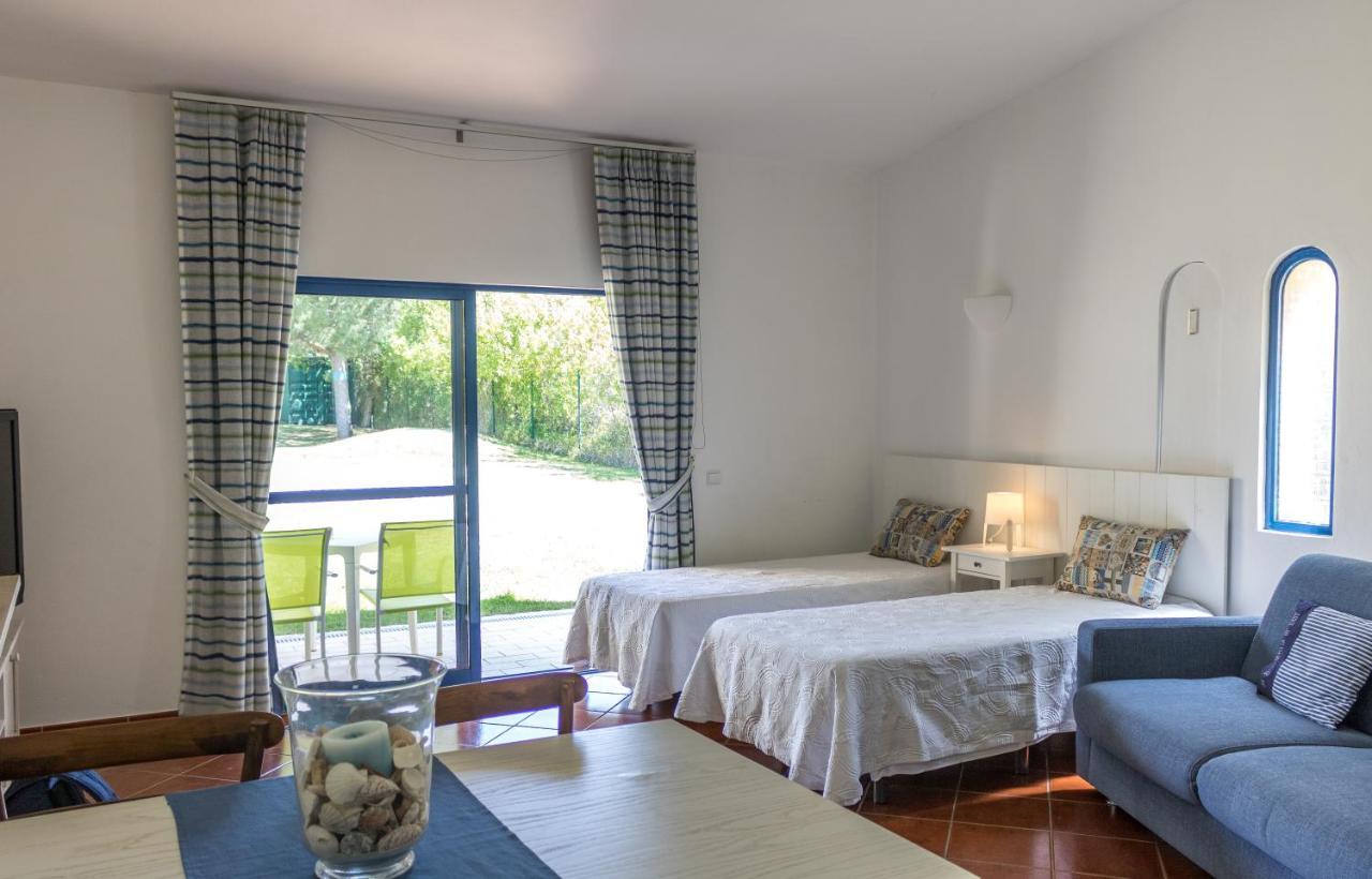 Apartamentos Clube Da Bemposta アルヴォル エクステリア 写真
